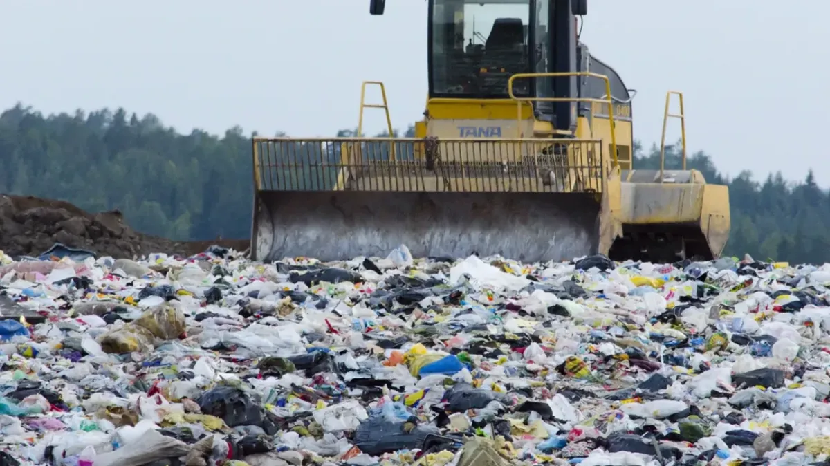 Под Новосибирском намереваются построить новый опасный мусорный полигон
