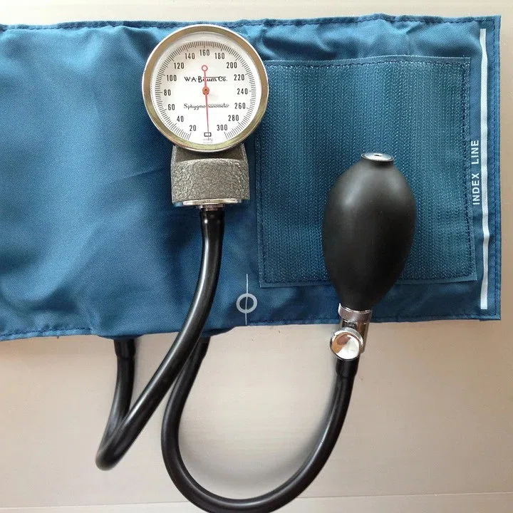 Размер манжеты для измерения артериального давления имеет значение и влияет на показания: исследование