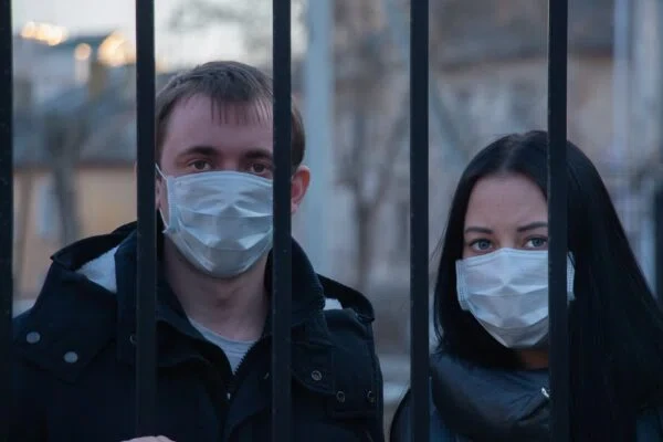 Всего на территории РФ зарегистрировано 6,7 миллиона случаев