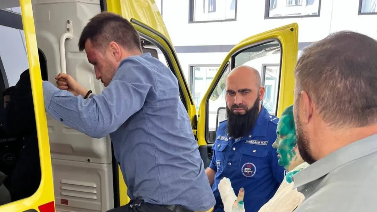 Жестоко избитых Милашину и Немова перевезут в больницу Беслана по распоряжению Рамзана Кадырова