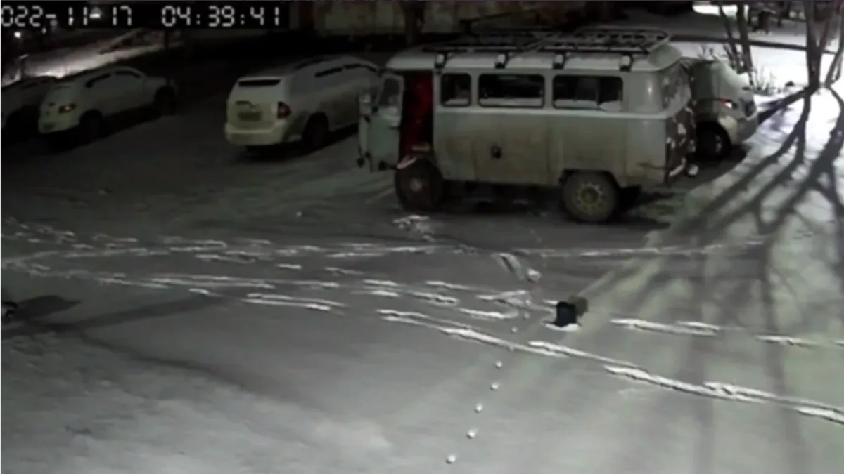 В Искитимском районе поймали 18-летнего угонщика автомобилей ВАЗ и УАЗ – видео 