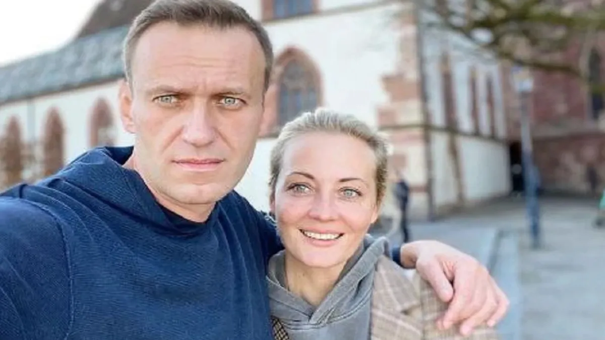 Сторонники Алексея Навального* не могут найти место для прощания — когда похоронят политика
