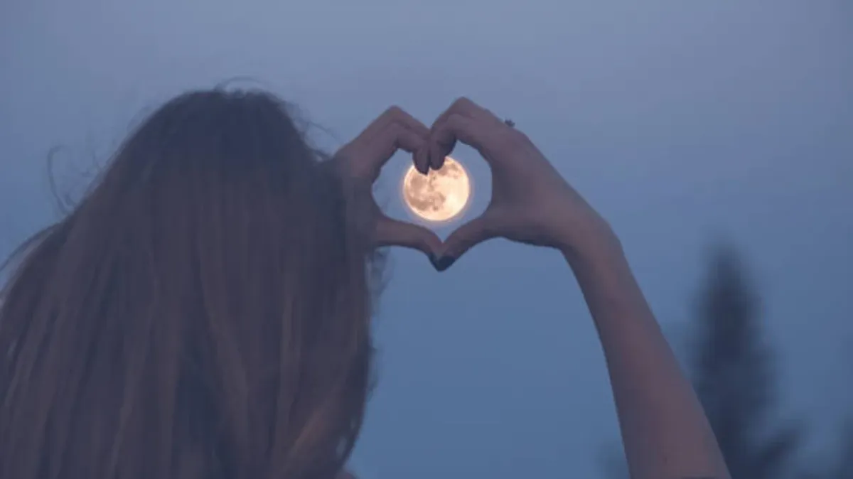 Луна в этот момент будет находиться в Овне, самом горячем и импульсивном знаке зодиака. Фото: pexels.com