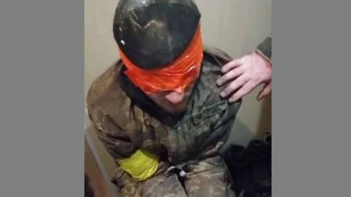 Украинских военных, расстрелявших российских солдат, захватили в плен