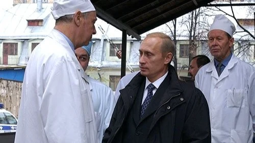 News Max: Владимир Путин свыше 30 раз обследовался у онкологов и ждет операцию по удалению рака. Во время восстановления на посту его сменит Николай Патрушев
