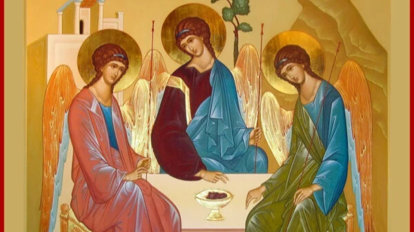 Какие иконы Святой Торицы существуют: их названия и духовное значение. Какой лик Святой Троицы выбрать для домашнего иконостаса. Где его место среди икон