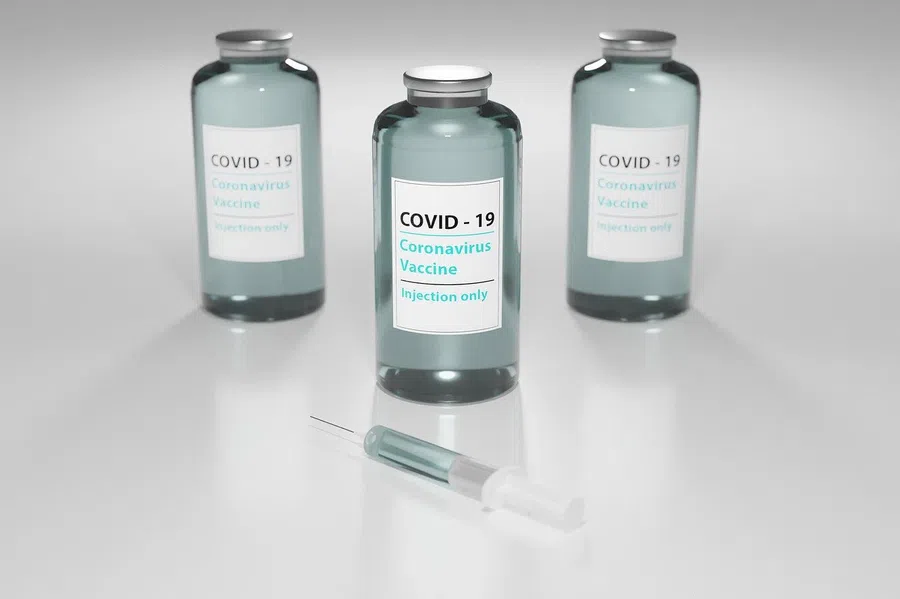 Новая «теплая вакцина» эффективна против всех главных штаммов коронавируса