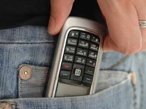 28 декабря в одном из кафе Искитима у посетителя был похищен сотовый телефон стоимостью 5 тыс. руб
