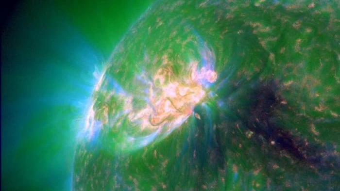 20 апреля произошла самая мощная вспышка на Солнце за 5 лет. Фото: tesis.xras.ru