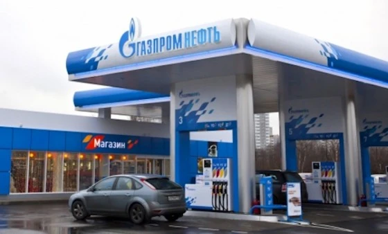 Заправки "Газпрома" пользуются популярностью