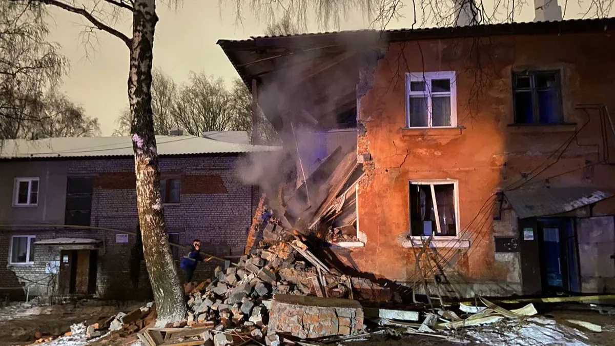 В Рязани произошел взрыв в жилом доме — фото