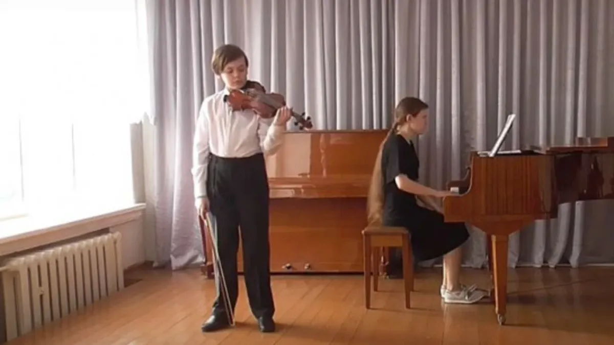 Музыкант из Искитима стал лучшим на всероссийском конкурсе среди школьников
