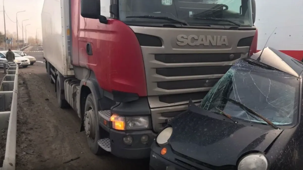 В аварии с грузовиком в Воронежской области разбились два бойца, участвующих в спецоперации