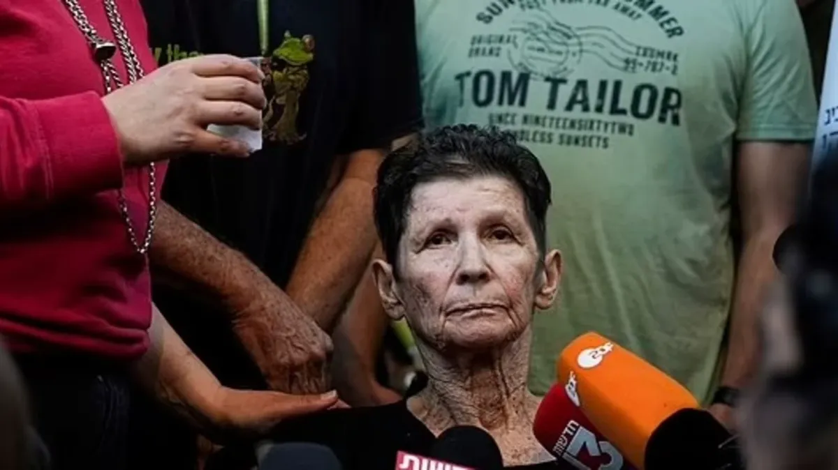 Прошла через ад, но проявила уважение: зачем 85-летняя израильтянка пожала руку террористу ХАМАС* - две недели провела в заложниках