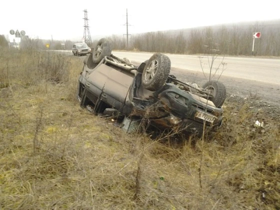 Перевернулся УАЗ-3152 по автодороге Искитим-Завьялово на 34-м км