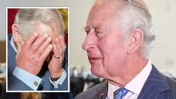 У принца Чарльза распухли пальцы на протяжении десятилетий Фото:  Getty
