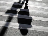 27 июля около автобусной остановки сбили двух пешеходов
