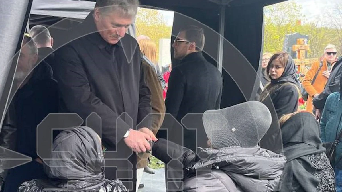 Песков на похоронах Юдашкина взял Пугачеву за руку