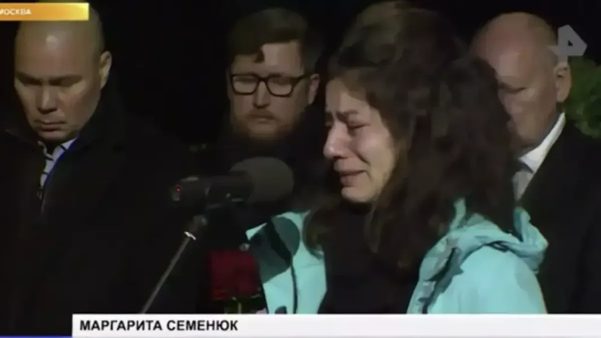 В Москве прошли похороны корреспондента Бориса Максудова — фото с церемонии 