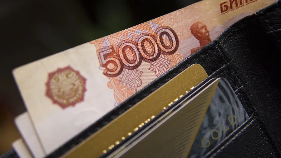 В Москве пенсионерам выплатят 10 000 рублей до 1 июня за вакцинацию против коронавируса