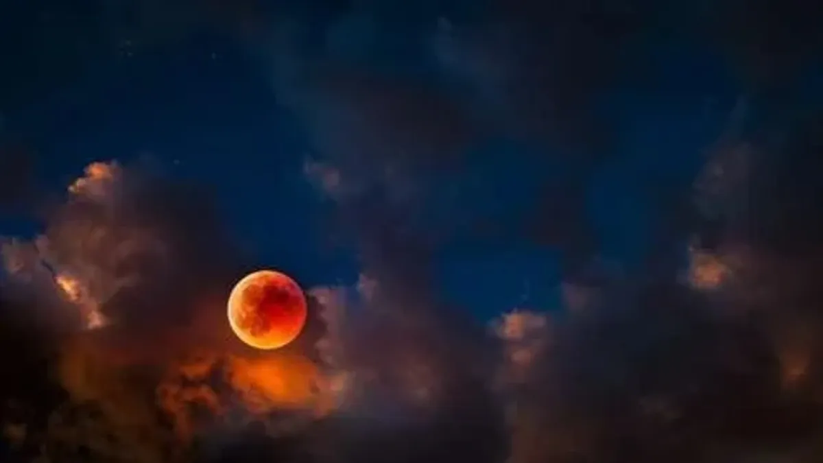 28 октября – Полнолуние в лунном затмении-2023: почему его называют кровавым и какие дела нужно успеть сделать до часа рока 23.24 