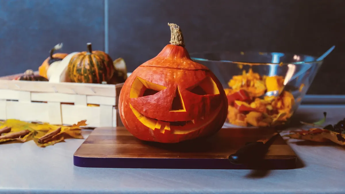 31 октября - Хэллоуин-2022: особенности праздника мертвых – что можно и что строжайше запрещено делать в ужасно-прекрасную ночь 