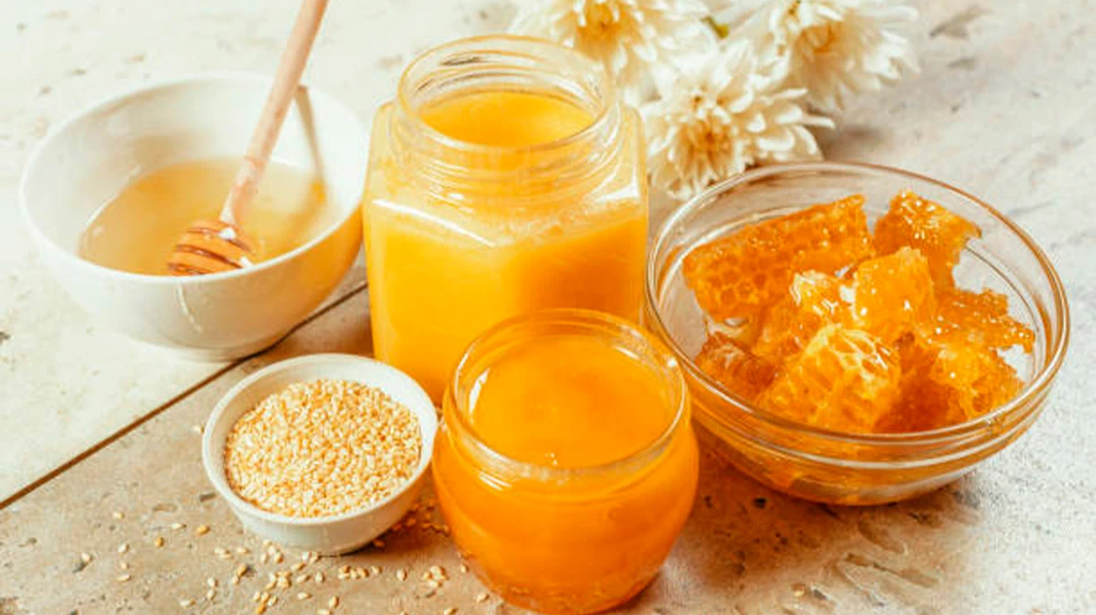 О целебных свойствах мёда славяне знали хорошо, а благословлённый свежий продукт почитался вдвойне. Фото: Piqsels.com