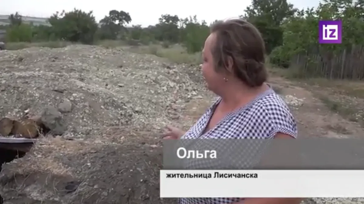 Женщина рассказала, как ВСУ заставляли жителей Лисичанска рыть окопы. Фото: скрин из сюжета «Известий»