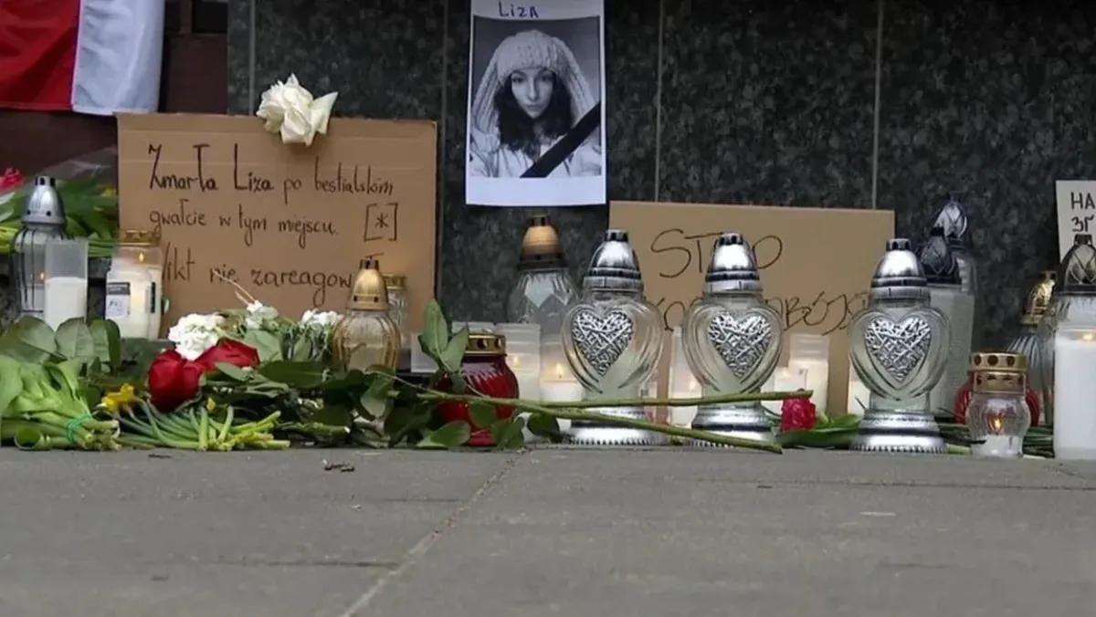 «Ее звали Лиза» В Варшаве 14 марта похоронят 25—летнюю белоруску, которая умерла посла нападение и изнасилования на глазах у прохожих