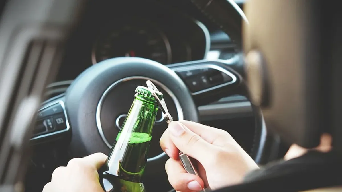 С 1 апреля 2023 года в автомобилях начнут устанавливать алкозамки: почему это необходимо и для каких водителей актуально