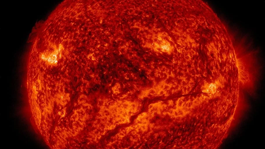 Магнитная буря 6 апреля 2022: выброс плазмы на Солнце «тряхнёт» магнитосферу - сила геоудара, время начала и длительность