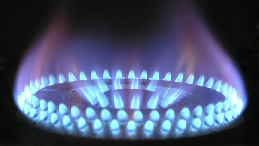 «Газпром» прекратила поставку газа Болгарии и Польше. Они отказались платить за «голубое топливо» в рублях